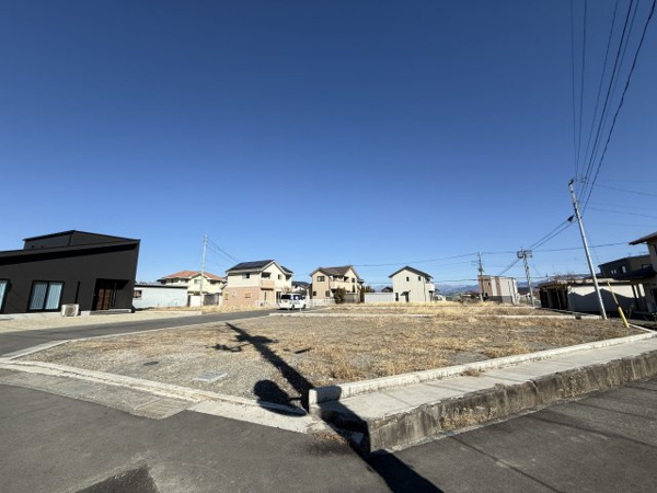【南アルプス市加賀美　売地の外観】
