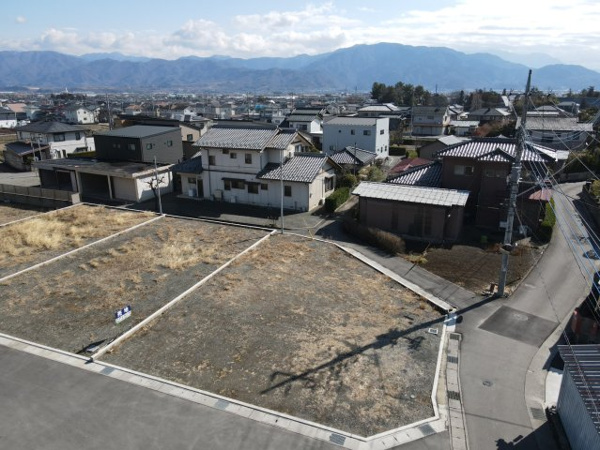 【南アルプス市加賀美　売地の外観】