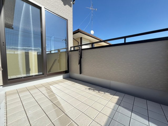 南西向きバルコニーでお洗濯物もよく乾きます☆彡