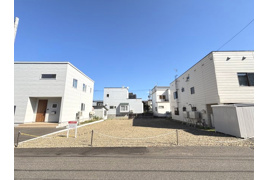 東区北9条東10丁目　土地の前面道路含む現地写真