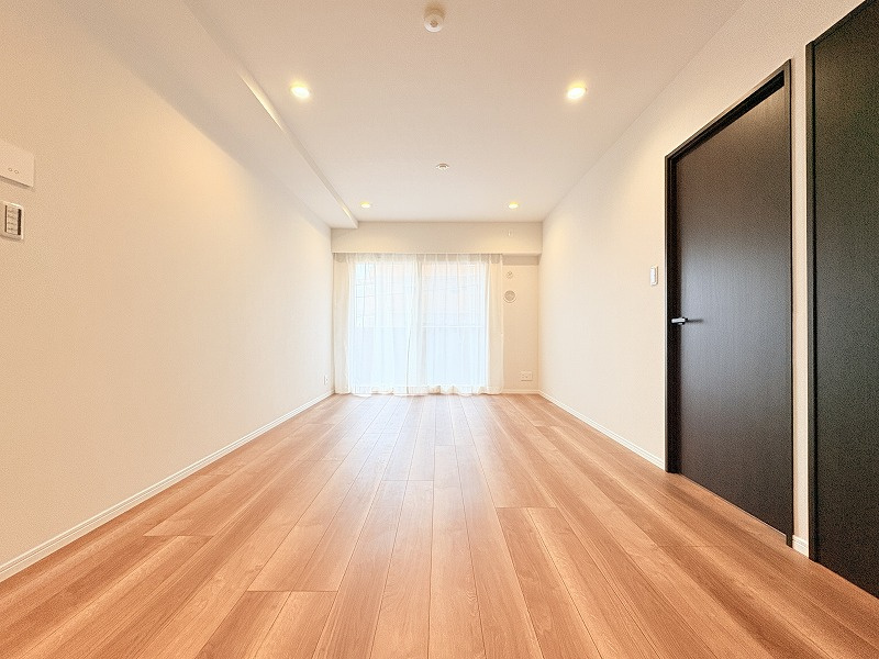 3階部分かつ南に面している為、自然光がたっぷりと降り注ぎます。