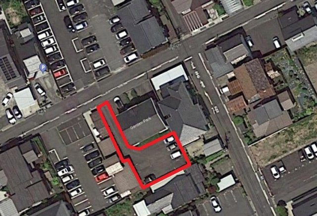 県庁からほど近い街中に隠れ家の様なお家が建ちます♪塀やフェンスで囲われいているので人目に付かないプライベートガーデンも作れます♪
