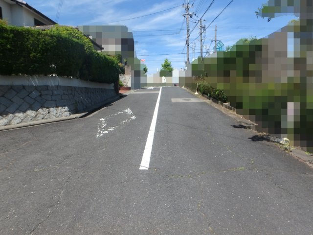 南東側