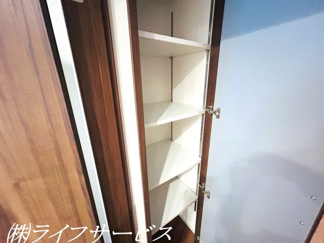 廊下収納