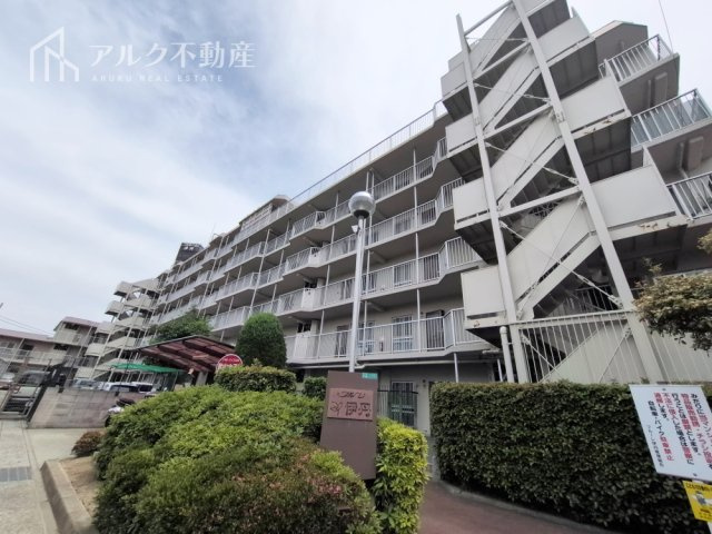 外観：328000624045