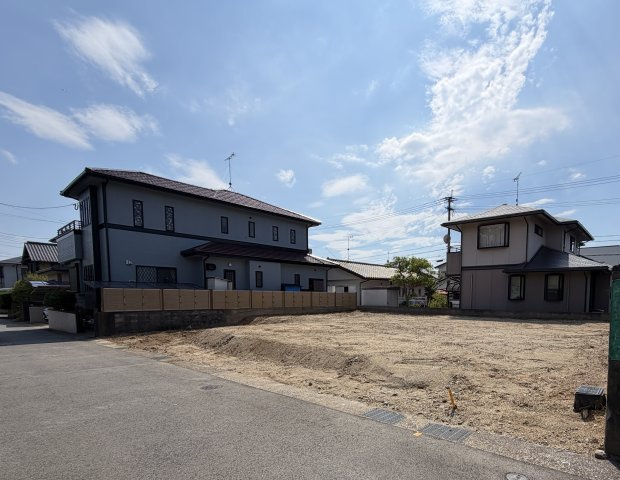 日当たりも良好な敷地です！