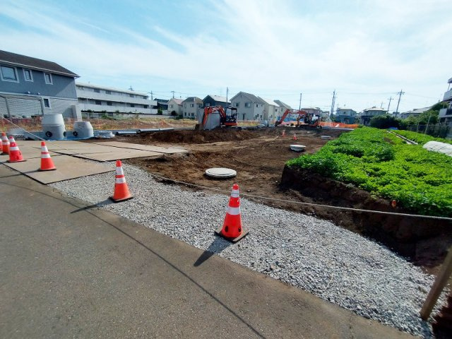 第一種低層住居専用地域につき住環境の良さが魅力。