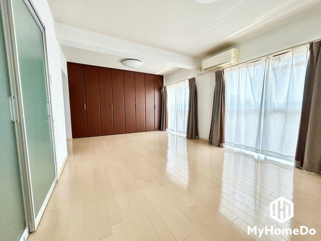 生活感を上手に隠して、美しいリビングをキープ