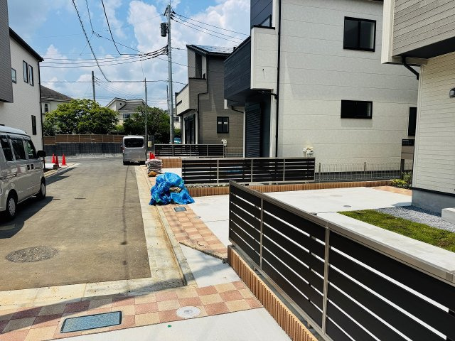 ～南4.5ｍ・北2.9ｍ道路に面しています～