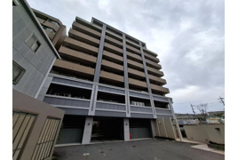 グランアッシュ富田林べルエールの外観