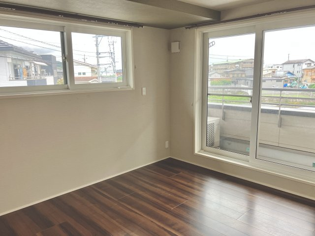 バルコニーは南向きです！