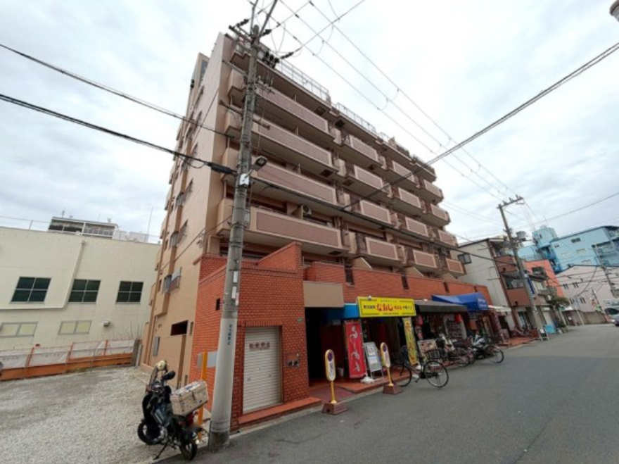 阪急オアシス　塚本店すぐそば！多数の飲食店・スーパー等、利便施設が揃い暮らしやすい街。