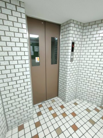 【エレベーター】