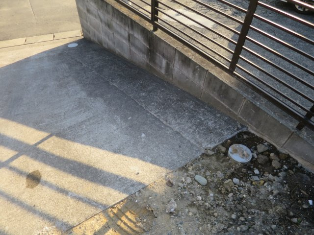 公共下水道の排水マスは残してあり利用可能です。