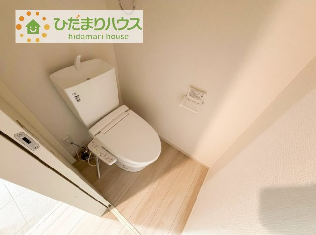 トイレは1F、2F共に完備！取り合いになることがありませんね(^^)/