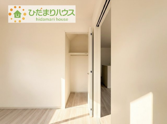 しまった物の出し入れも楽々の収納です(^^)