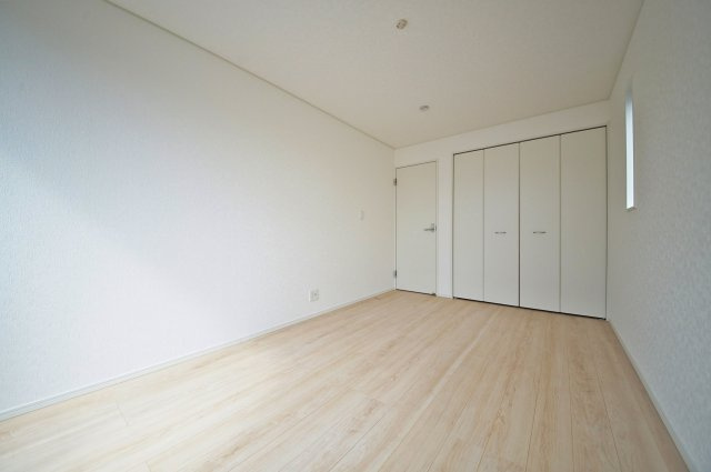 全居室二面採光＋収納完備、どのお部屋も風通しが良く整理整頓が捗ります