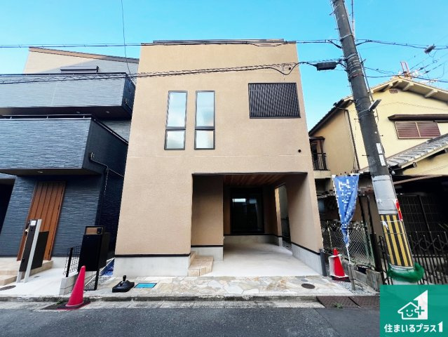 安心の10年保証！外観を美しく保ち、雨水で汚れを落とします！気になることがありましたら、お気軽にお問い合わせください！