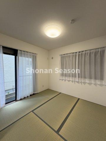 寝転がったり横になったり、リラックスタイムに重宝しますよ♪