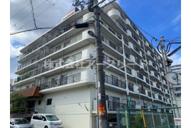 シャルム野中南公園の外観