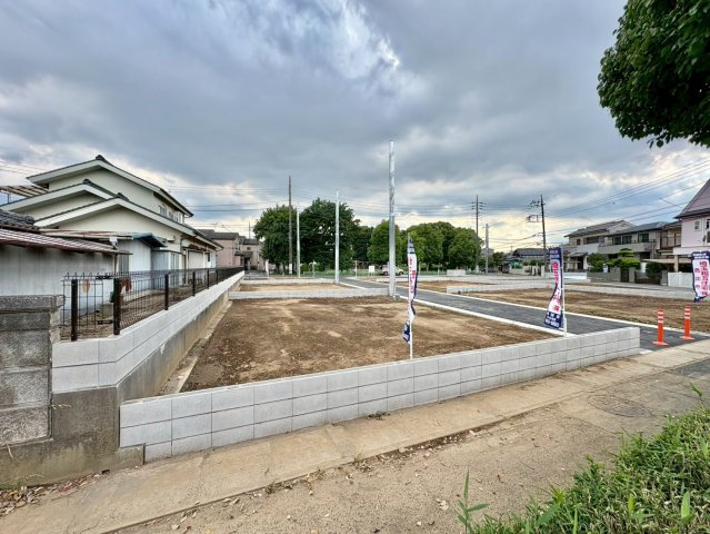 ■H区画　■自由設計で理想の住まいを実現できる注文住宅用地！　■現地と合わせて当社施工現場のご見学も可能です！