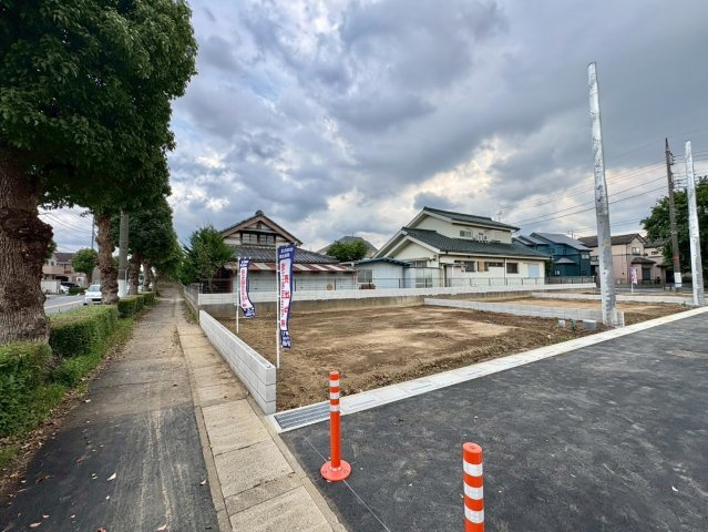 ■H区画　■自由設計で理想の住まいを実現できる注文住宅用地！　■現地と合わせて当社施工現場のご見学も可能です！