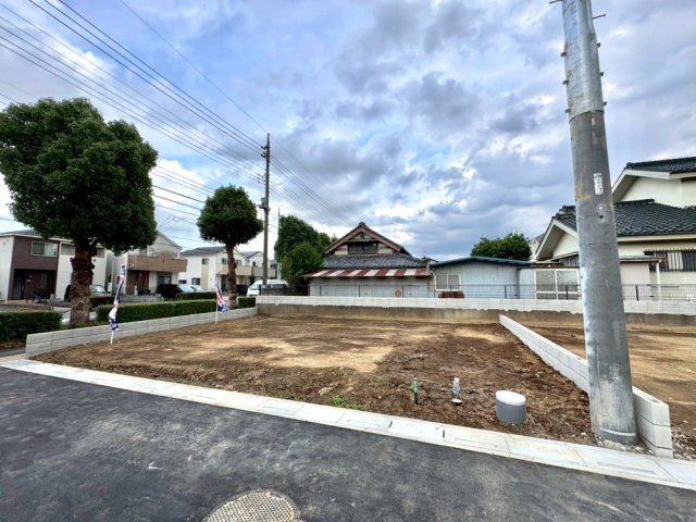 ■H区画　■自由設計で理想の住まいを実現できる注文住宅用地！　■現地と合わせて当社施工現場のご見学も可能です！