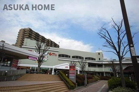 そうてつローゼン緑園都市店まで徒歩6分です。