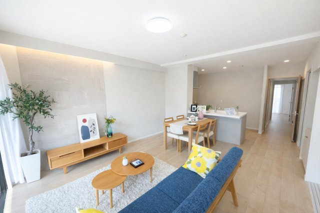 ご家族みんながゆったりくつろげる広々リビング