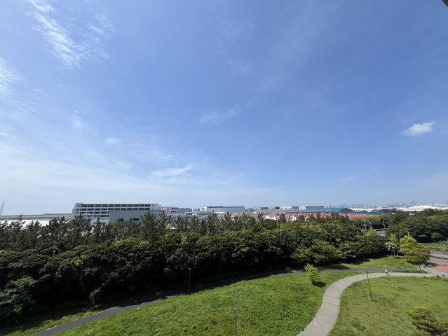バルコニーからテーマパーク側の眺望