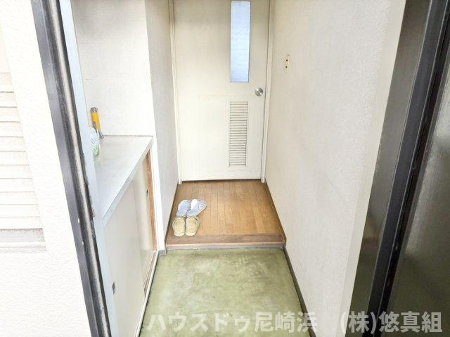 ■大容量のシューズボックス完備で来客時も安心！靴をすっきりと収納でき、玄関が広く清潔に保てます♪