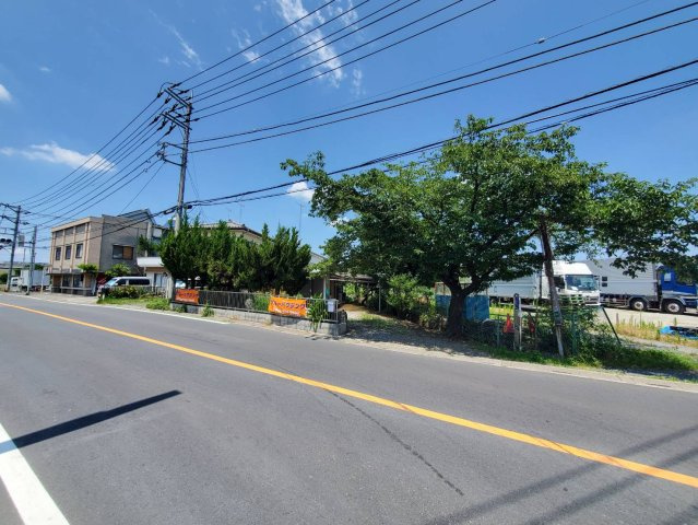 前面道路含む現地写真です：三郷新築ナビで検索♪