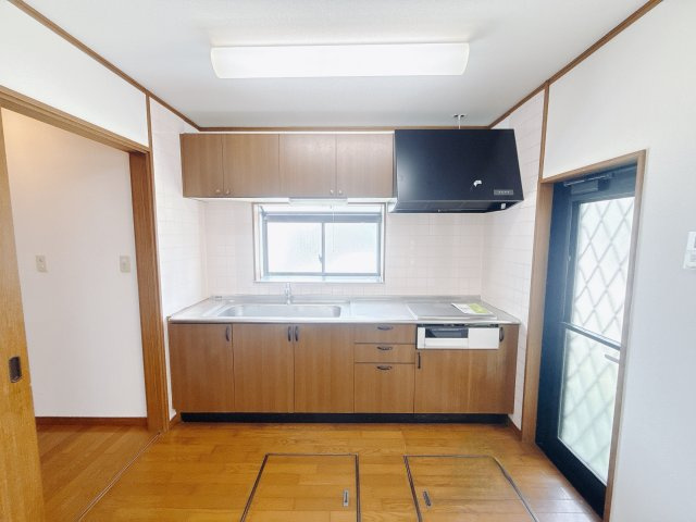 ■キッチン｜ワークスペースが広いので、お子様といっしょにお料理も楽しめます。