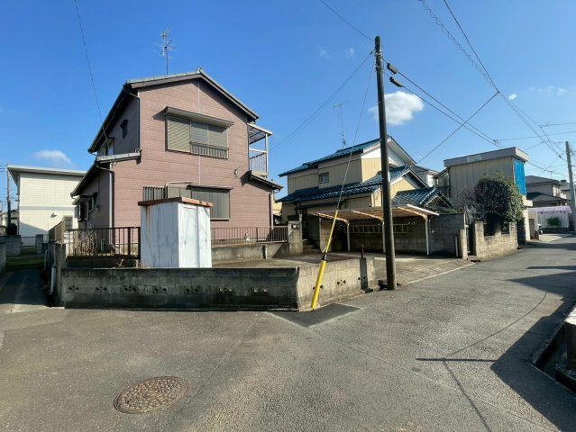 静かな前面道路が守る、穏やかな暮らし　