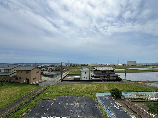 物件からは、のどかで落ち着いた景色が眺められ癒されます♪