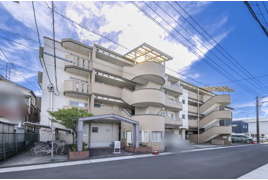 並木アイリスの外観