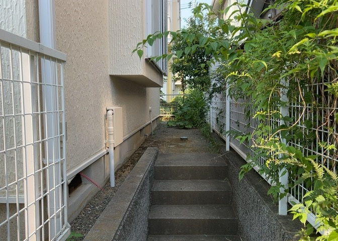 省エネ給湯器とは従来型の給湯器より熱効率が高く、少ない燃料でたくさんのお湯を沸かすことが出来る高効率な給湯器のことを指します。また、省エネ給湯器には種類があり、利便性や効果なども様々です。