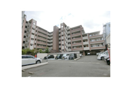 アーバンパレス春日一の谷LAKE AVENUEの外観