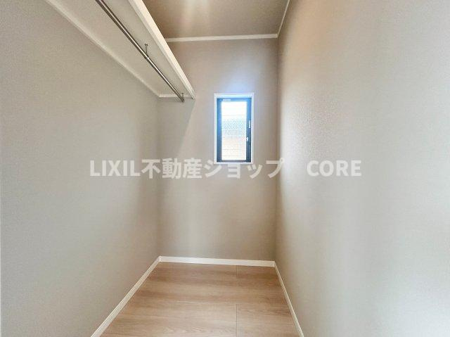 ウォークインクローゼットのある住まいで収納上手な生活を実現！