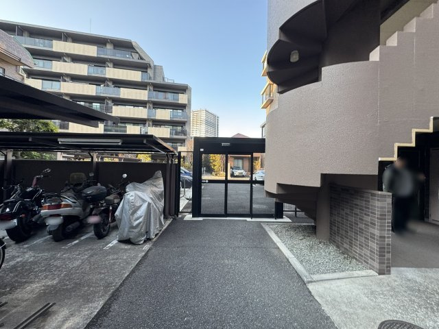 バイク置場