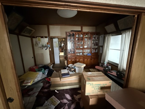 【12/8新規　戸建　高山市西之一色町　500万の内装】