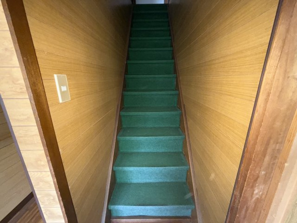 【12/8新規　戸建　高山市西之一色町　500万の内装】