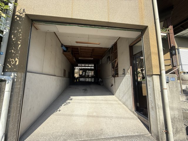 車庫付き！