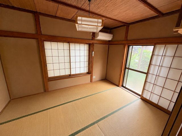 和室　6帖　※加工で一部物を削除しています。実際とは多少異なります。