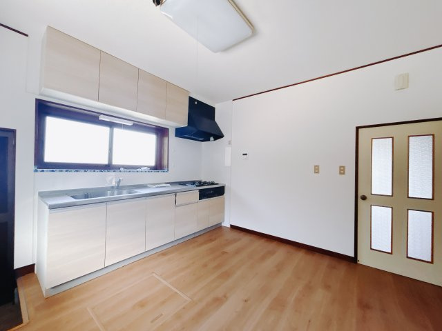 ■キッチン｜全スライド式収納キッチン♪お皿や鍋の出し入れもラクラクです（＾＾）