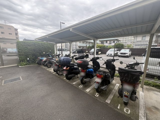 共用部・バイク置き場