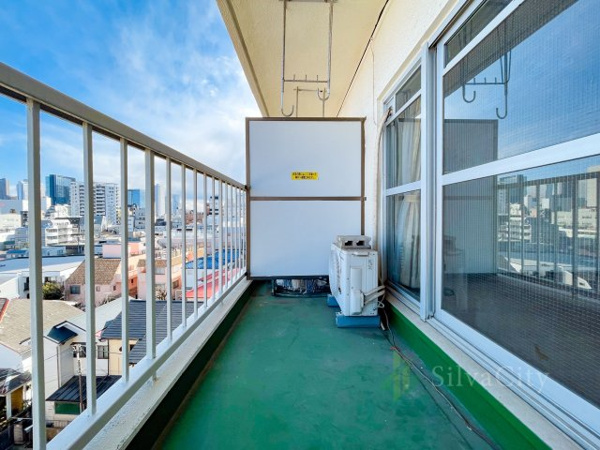 東中野パレスマンションのバルコニー