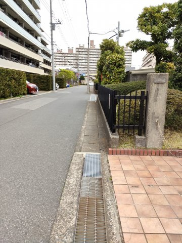 【前面道路】