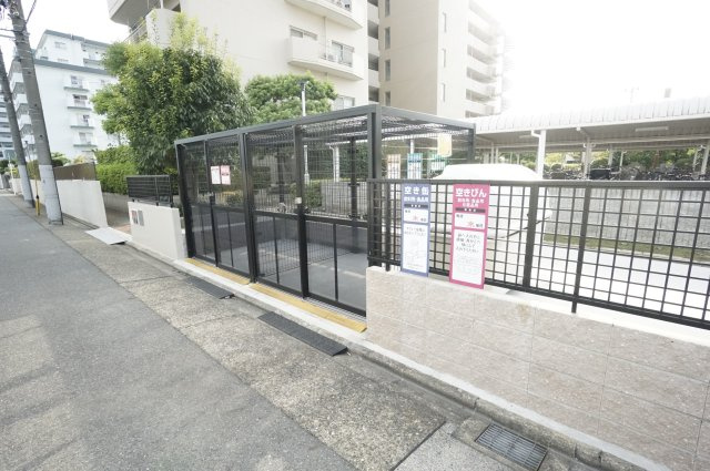 ゴミ捨て場です。