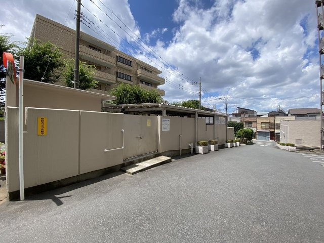 ゴミ捨て場